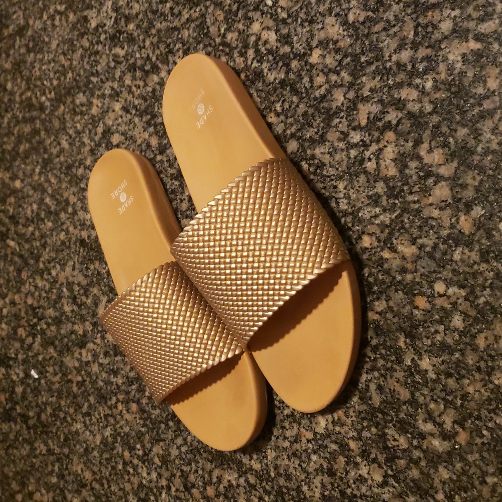 Shade & Shore Gold Slide Sandals
